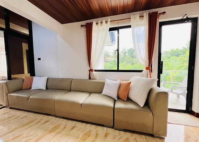 Villa 4 Bedroom 3 T And B House Near Srp And Starmall With 2 Parking Space Talisay (Cebu)
