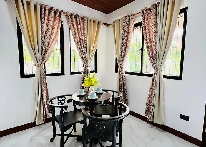 4 Bedroom 3 T And B House Near Srp And Starmall With 2 Parking Space Villa Talisay (Cebu)