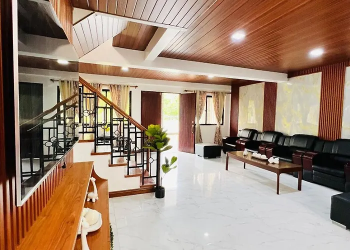 4 Bedroom 3 T And B House Near Srp And Starmall With 2 Parking Space Villa