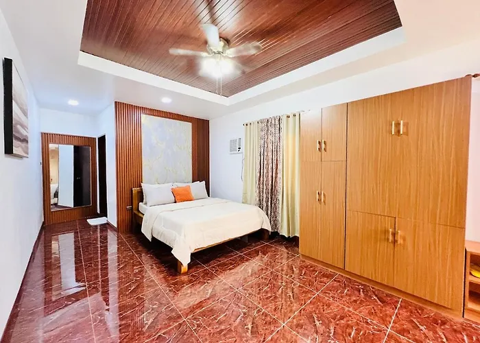 4 Bedroom 3 T And B House Near Srp And Starmall With 2 Parking Space Villa *