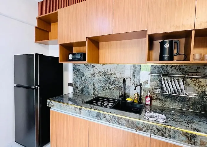 Villa 4 Bedroom 3 T And B House Near Srp And Starmall With 2 Parking Space *