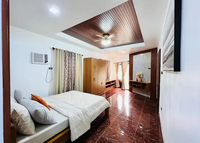 Villa 4 Bedroom 3 T And B House Near Srp And Starmall With 2 Parking Space *