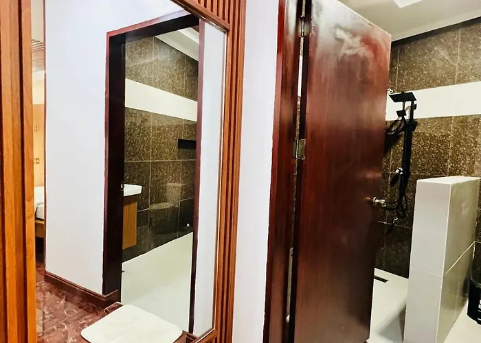 4 Bedroom 3 T And B House Near Srp And Starmall With 2 Parking Space Villa Talisay (Cebu)
