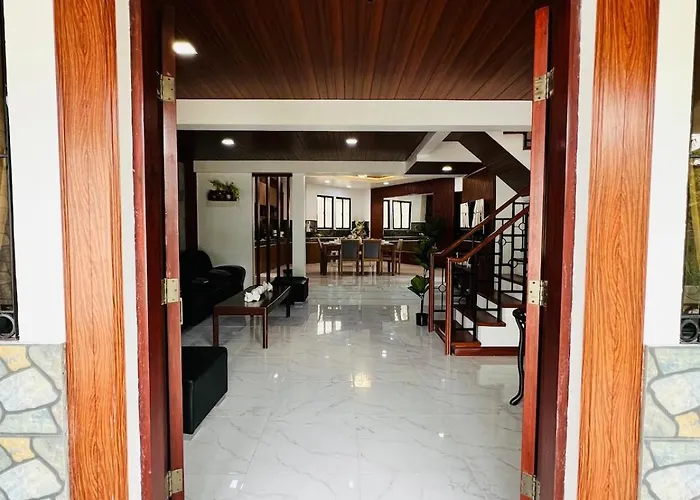 4 Bedroom 3 T And B House Near Srp And Starmall With 2 Parking Space Villa